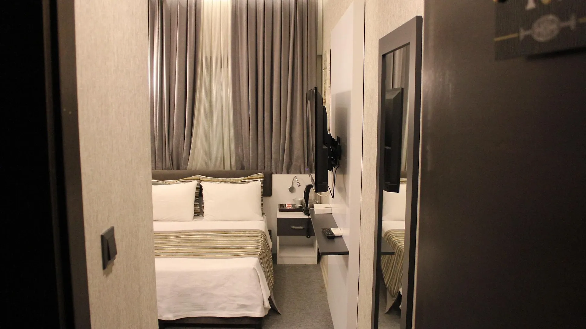**  Hotel Taksim Home Istanboel Turkije