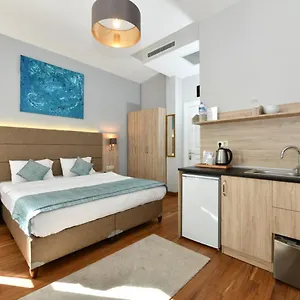 Otel Andi