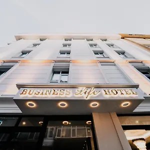 Business Life & Bakirkoey Estambul