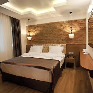 Otel Pera Line